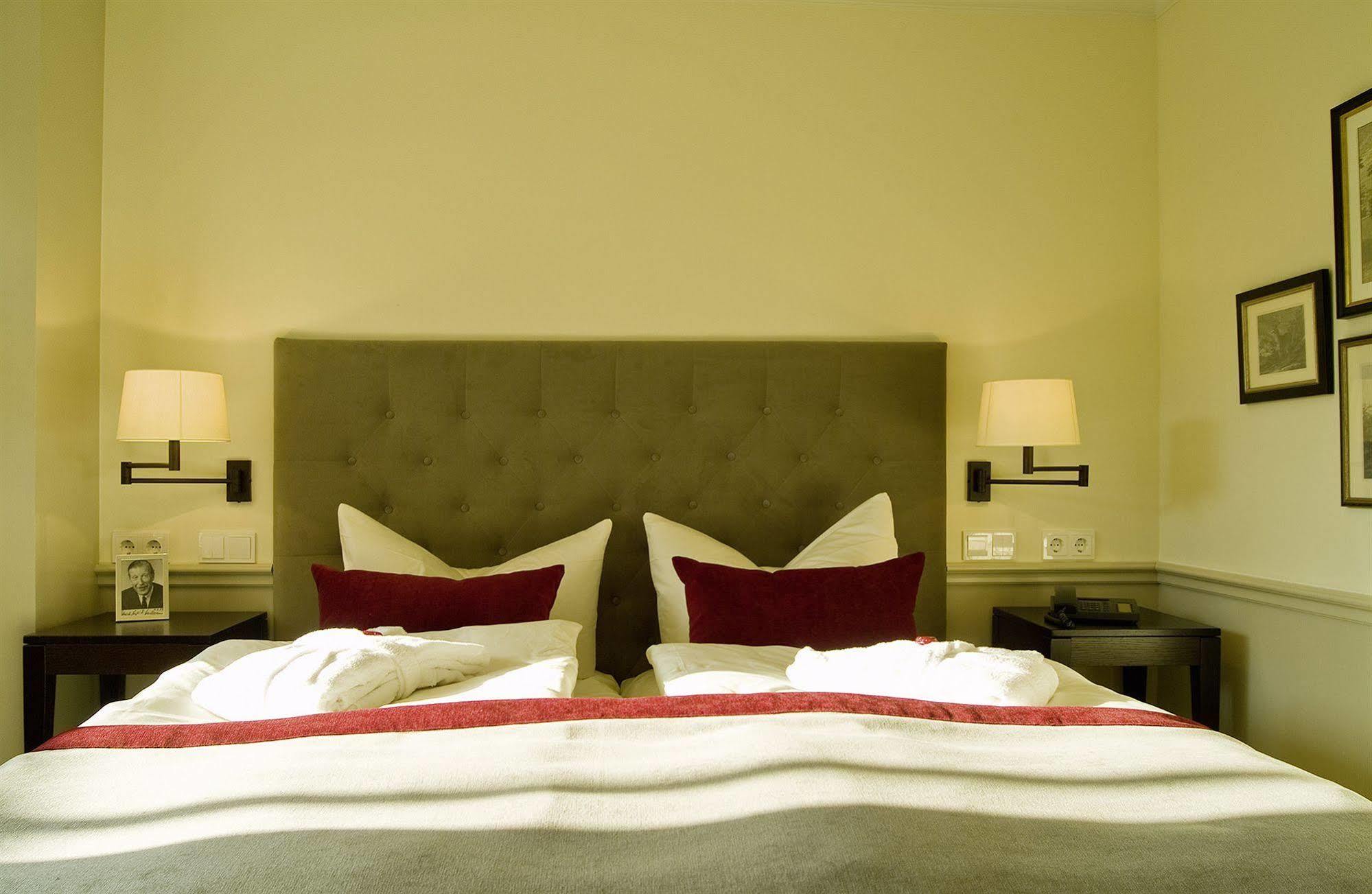 Parkhotel Surenburg Hörstel Eksteriør bilde