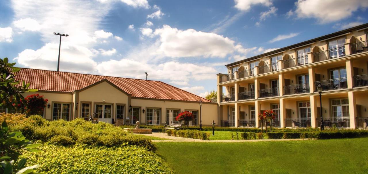 Parkhotel Surenburg Hörstel Eksteriør bilde